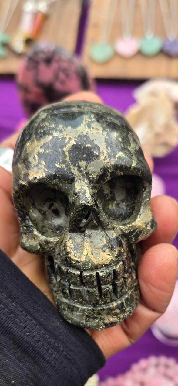 Hand-Carved Pyrite Skull – The Ultimate Symbol of Protection & Prosperity