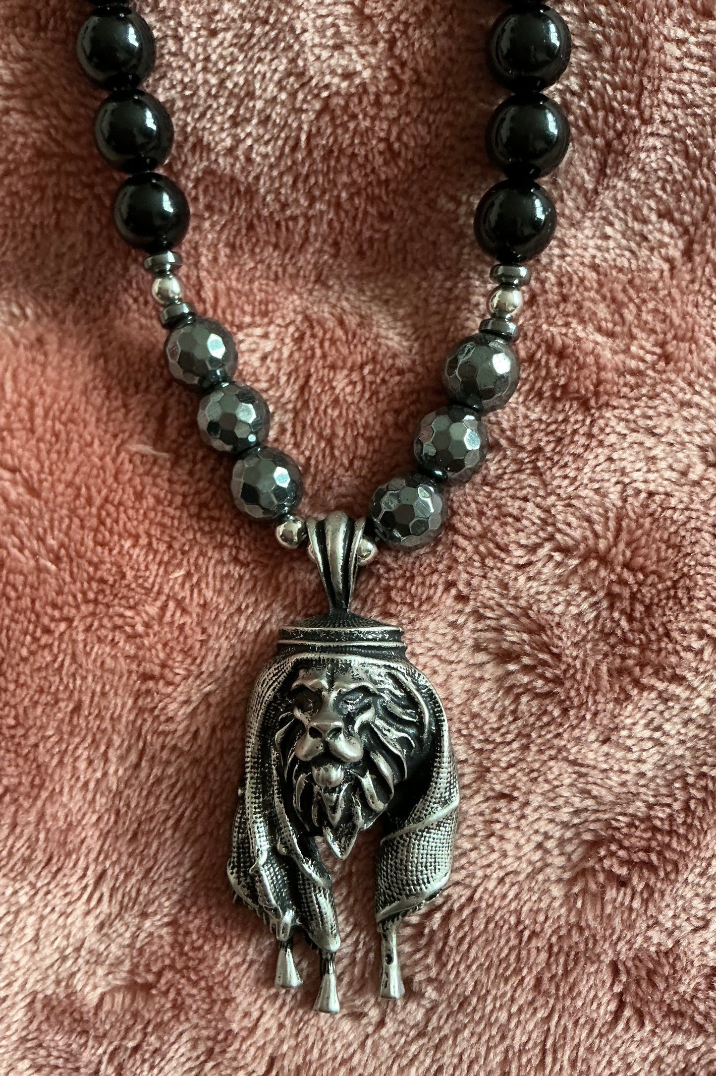 Habibi Lion Necklace – Obsidian Faceted Hematite Power Talisman