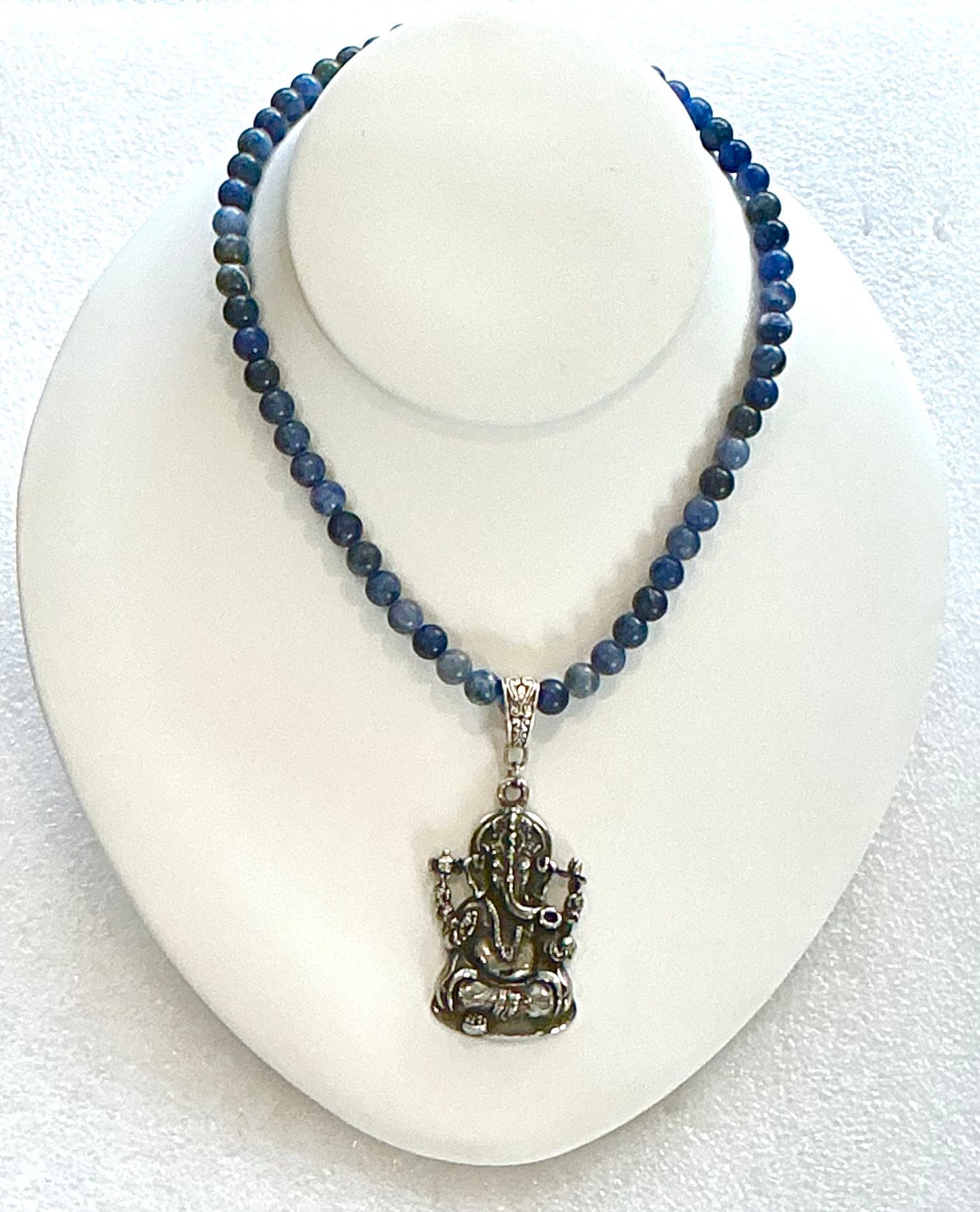 Sodalite Beaded Necklace with Ganesh Pendant – Clarity, Wisdom & Divine Guidance